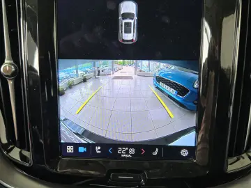 VOLVO XC60 RECHARGE T6 CORE AT8 EAWD