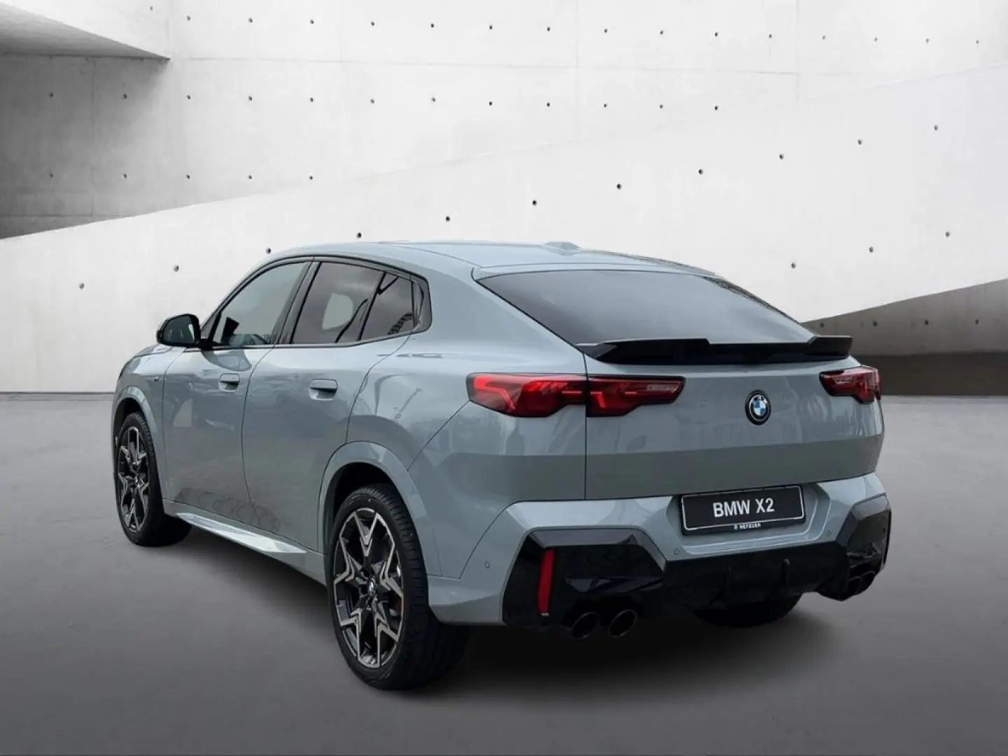 X2 M35i xDrive M Sport Alcantara Park-Assist HUD