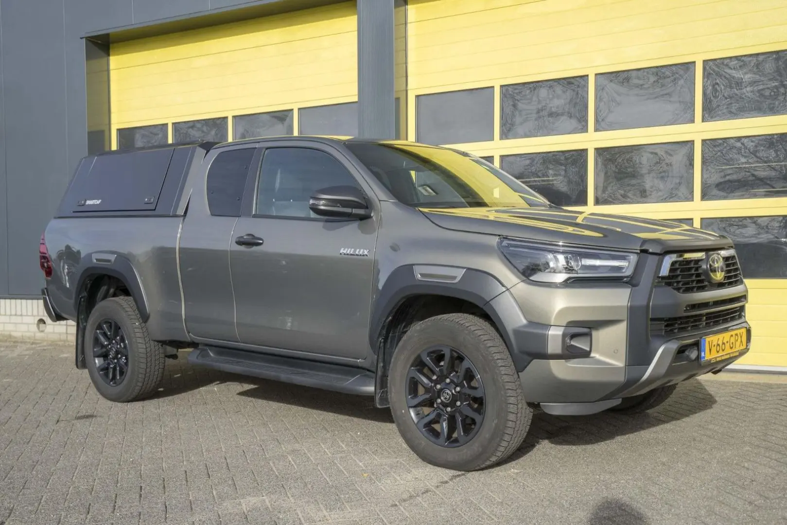 Hilux 2.8 D-4D Xtra Cab Invincible