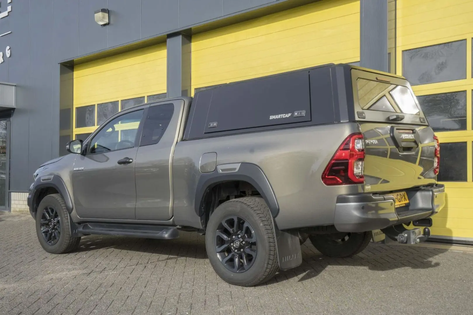 Hilux 2.8 D-4D Xtra Cab Invincible
