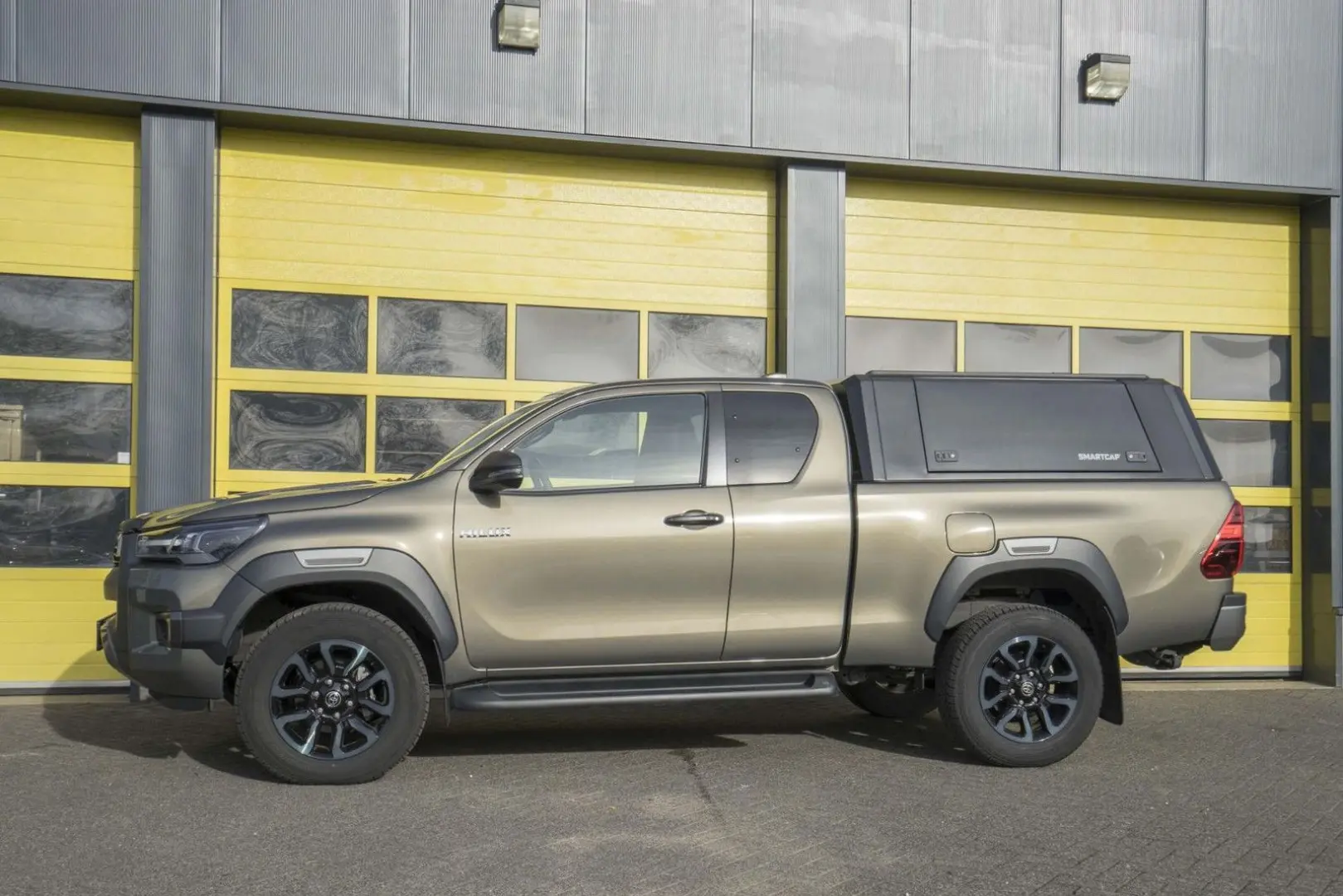 Hilux 2.8 D-4D Xtra Cab Invincible