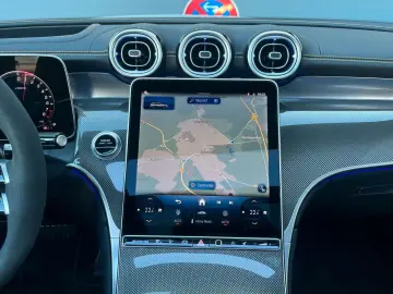 GLC 63 S E AMG NIGHT AHK DISTR PANO BURM HUD 360