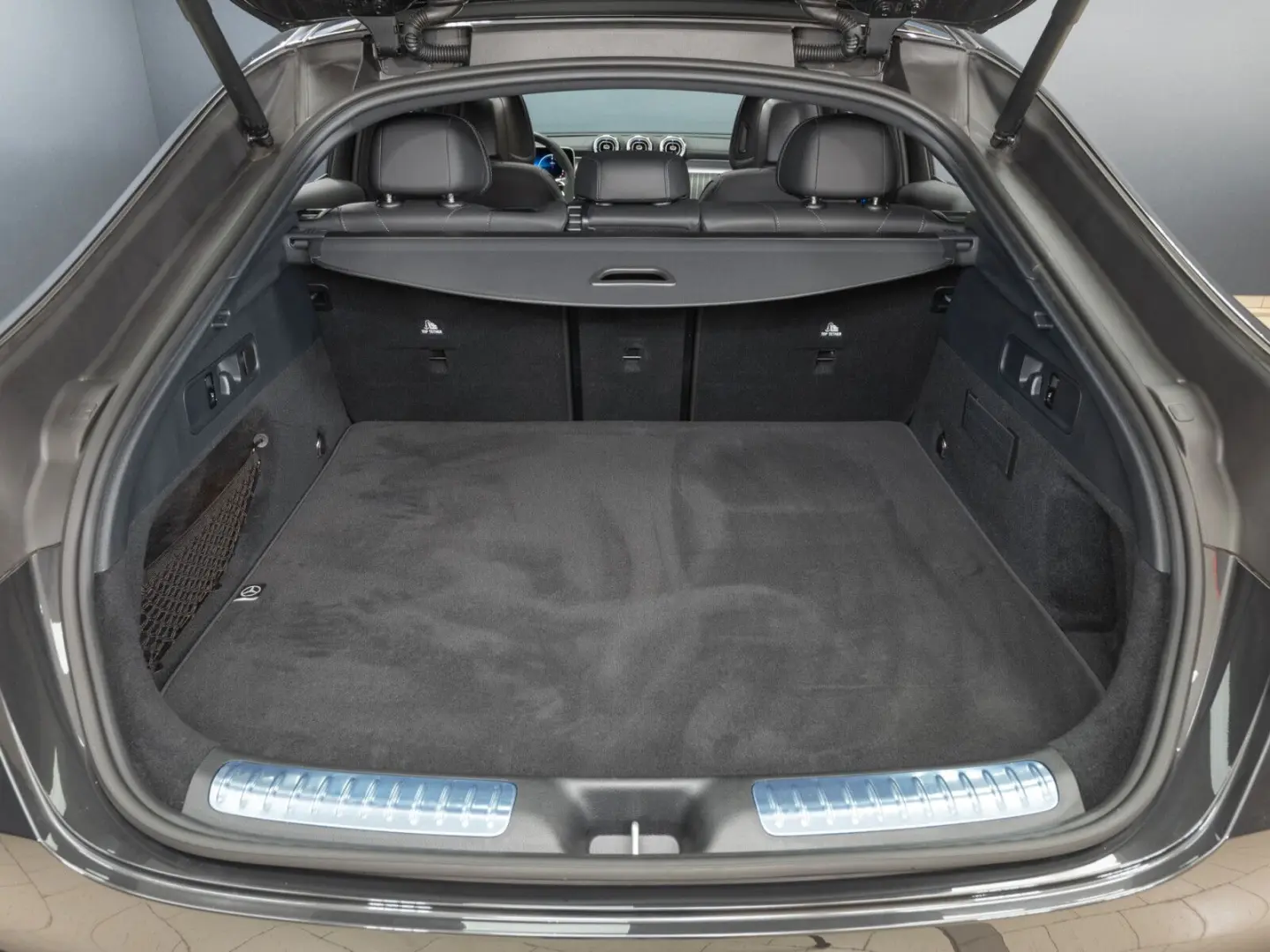 AMG GLC 63S E Performance Coupé DIG.LIGHT Pano