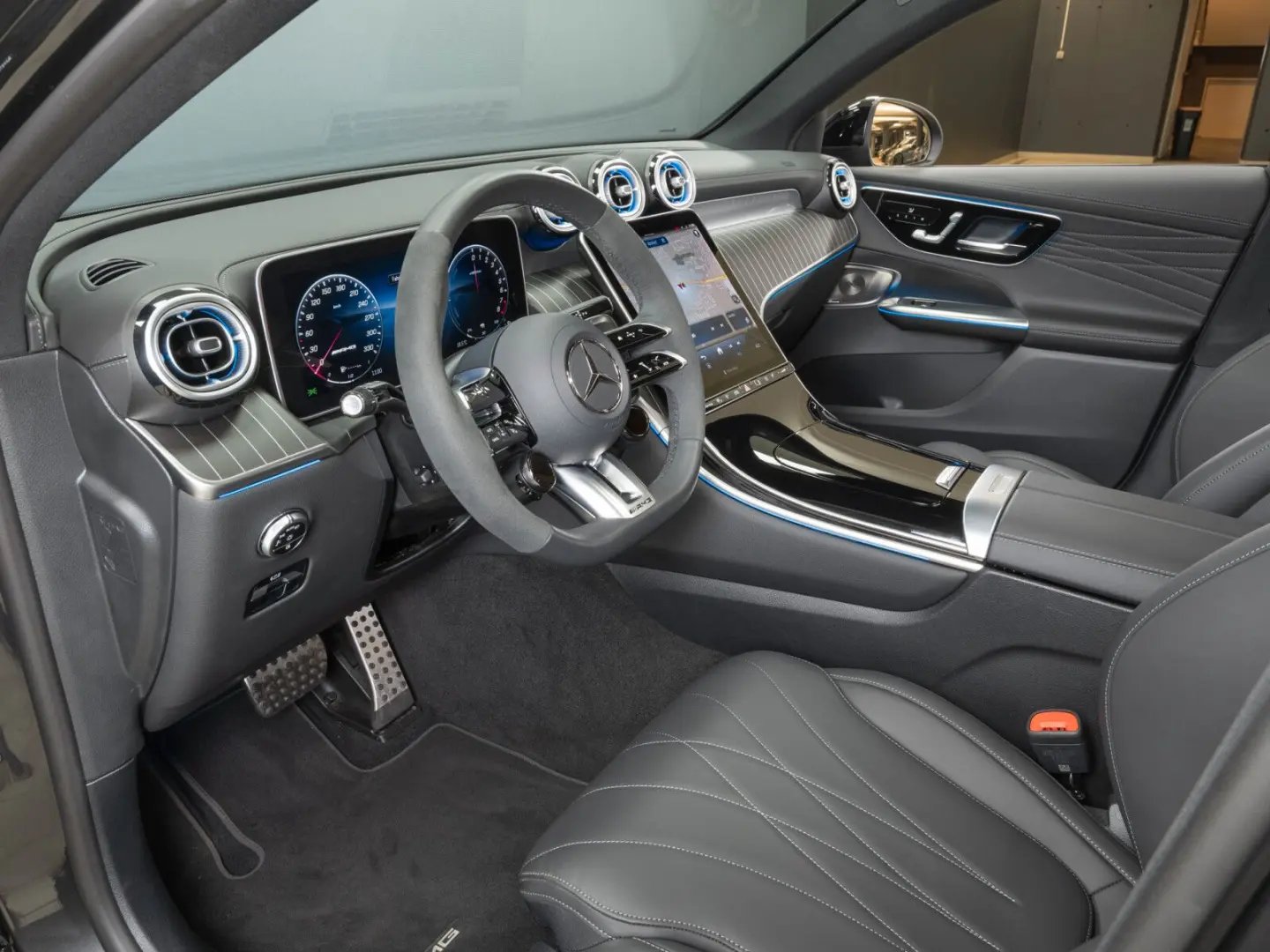 AMG GLC 63S E Performance Coupé DIG.LIGHT Pano