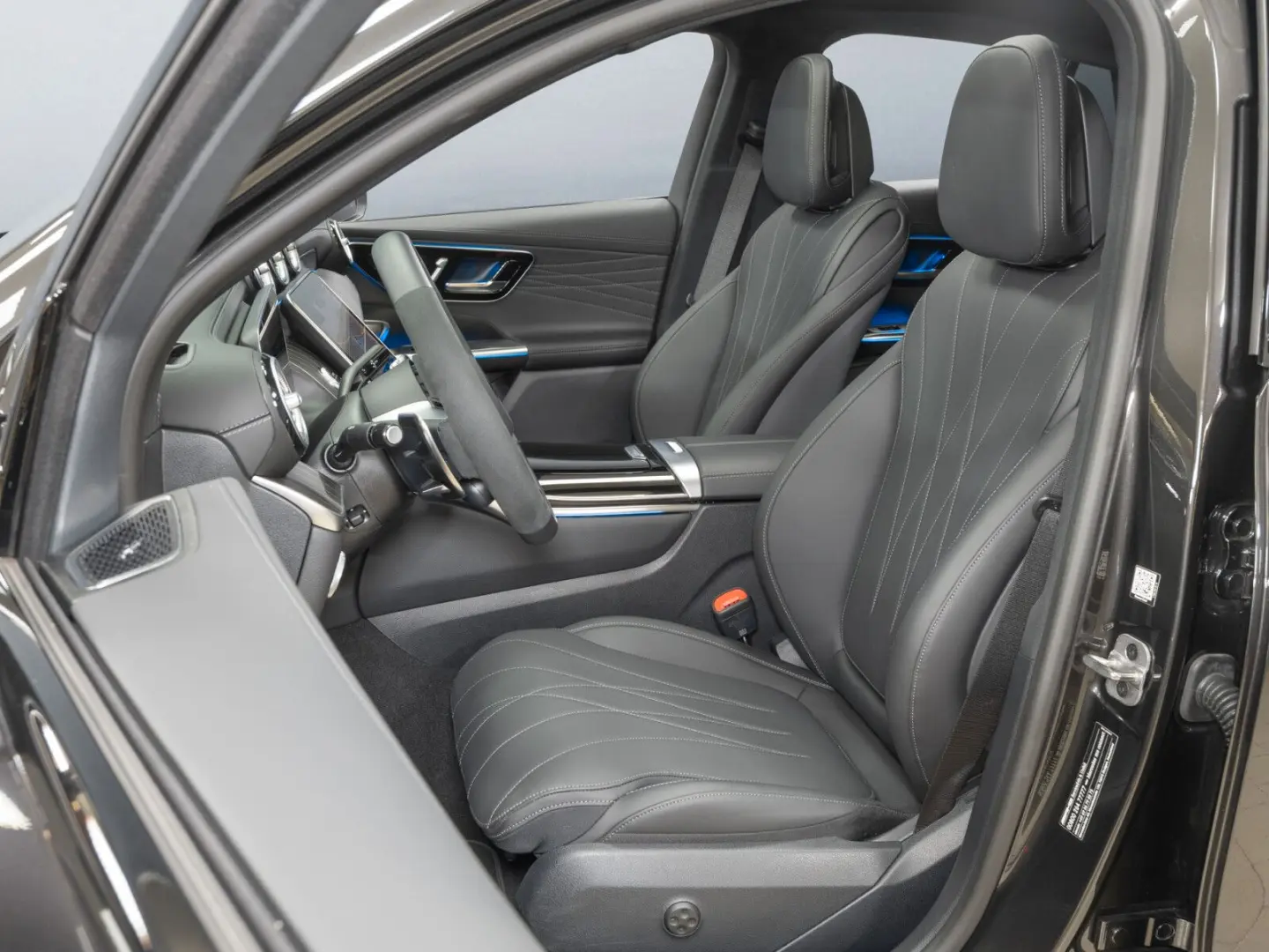 AMG GLC 63S E Performance Coupé DIG.LIGHT Pano