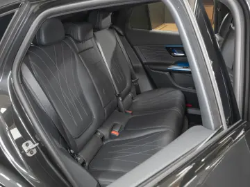 AMG GLC 63S E Performance Coupé DIG.LIGHT Pano