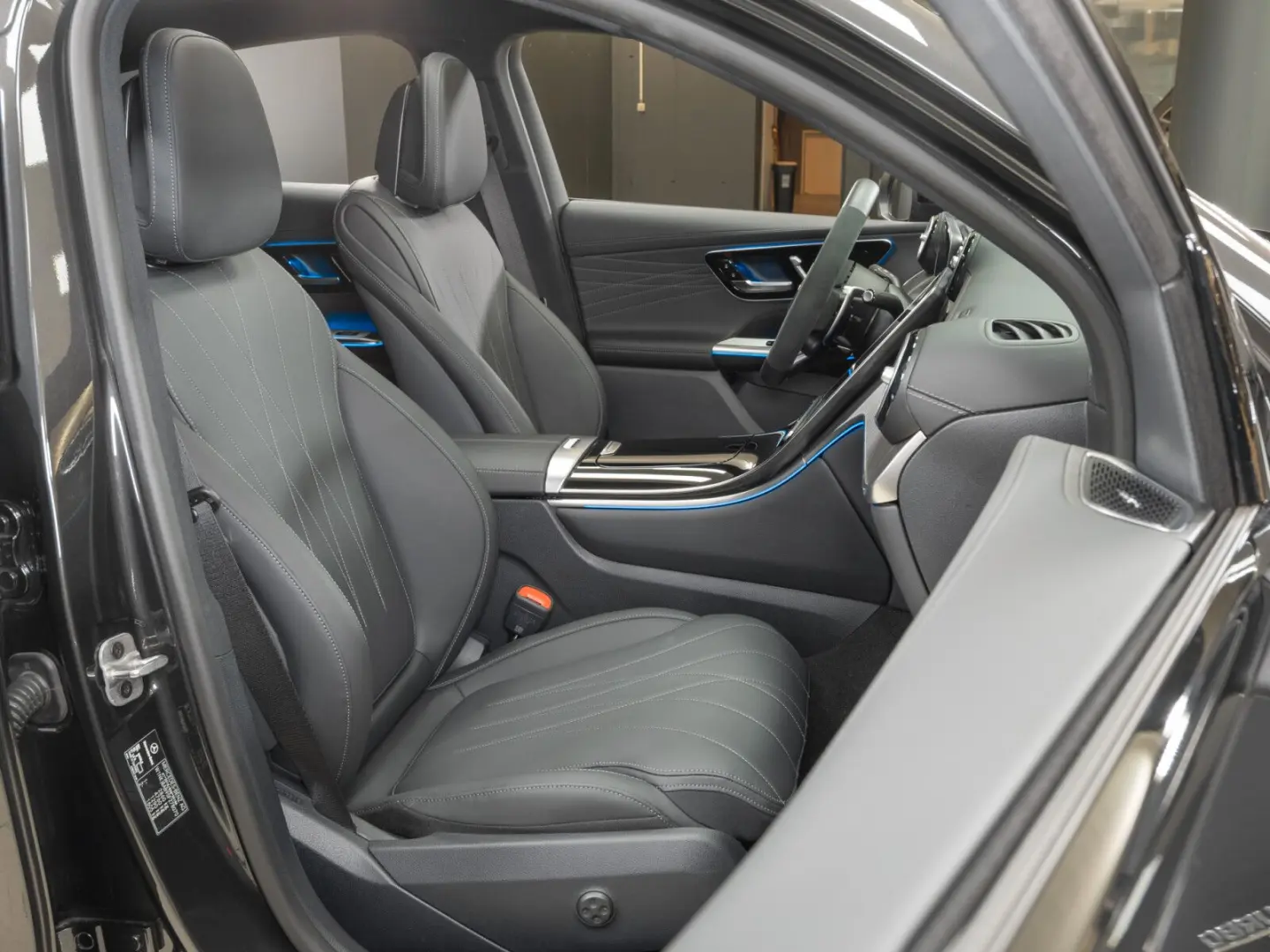 AMG GLC 63S E Performance Coupé DIG.LIGHT Pano