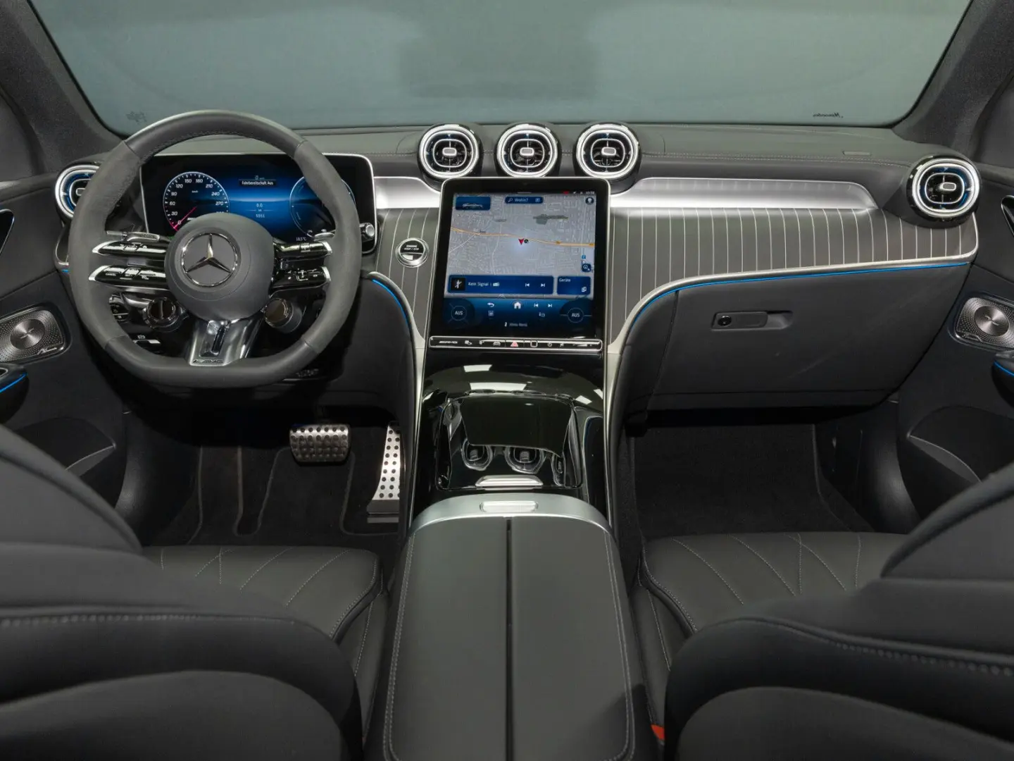 AMG GLC 63S E Performance Coupé DIG.LIGHT Pano