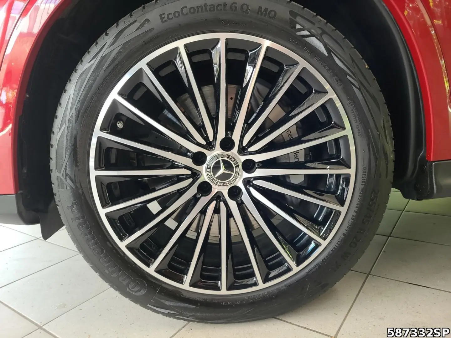 GLC 300 d 4M AMG  AHK Pano 20  Memory Lenkradhzg