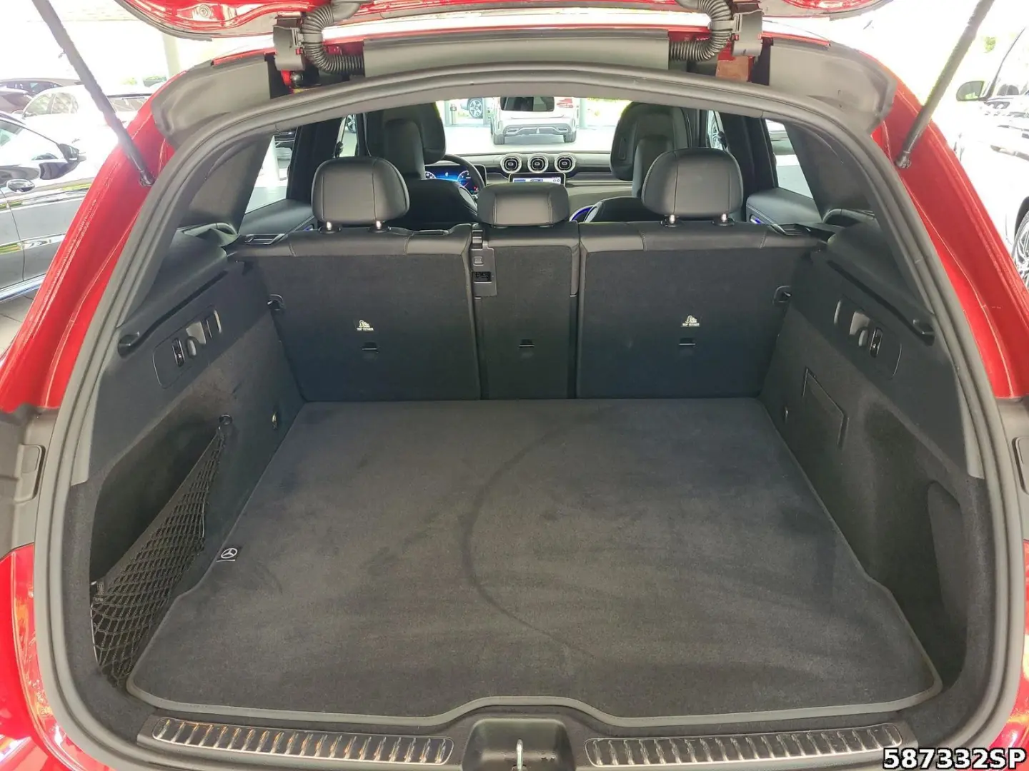 GLC 300 d 4M AMG  AHK Pano 20  Memory Lenkradhzg