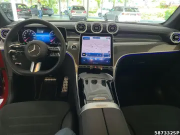 GLC 300 d 4M AMG  AHK Pano 20  Memory Lenkradhzg