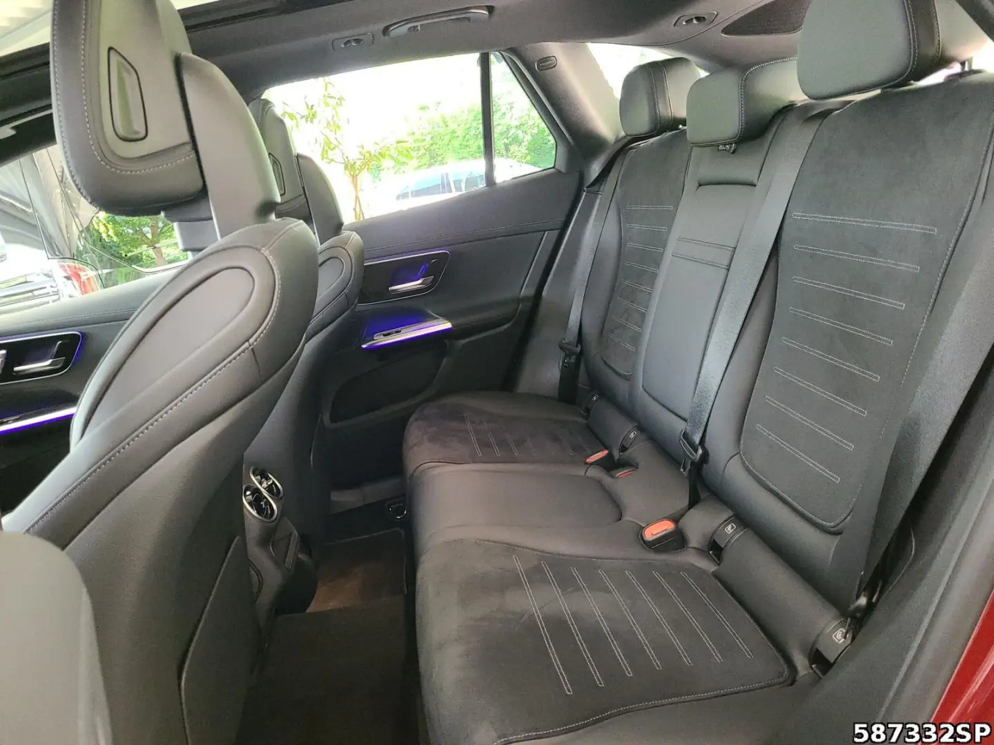 GLC 300 d 4M AMG  AHK Pano 20  Memory Lenkradhzg