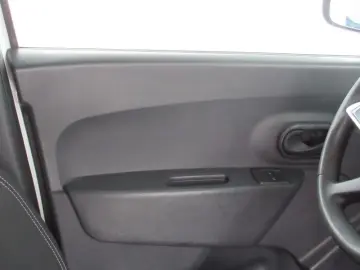 DACIA DOKKER 1.3 TCe 102CP Ambiance Van