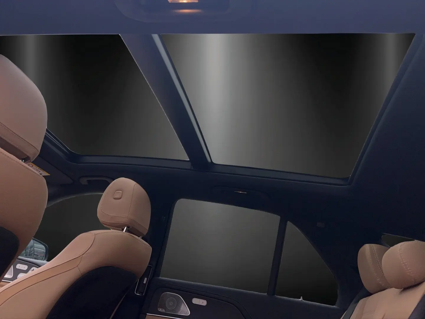 GLE 300d 4M AMG Standhzg 22  DISTRO Pano AHK 360