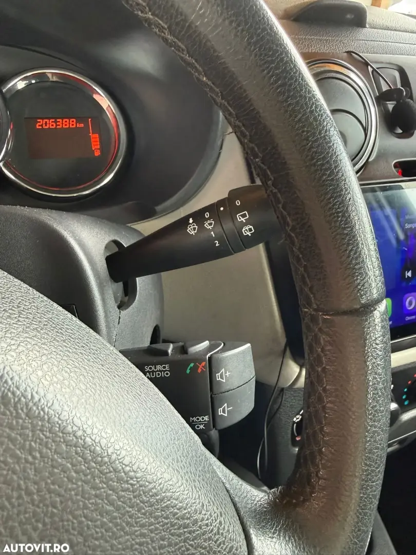 Dacia Lodgy 1.5 dCi 90 CP Laureate