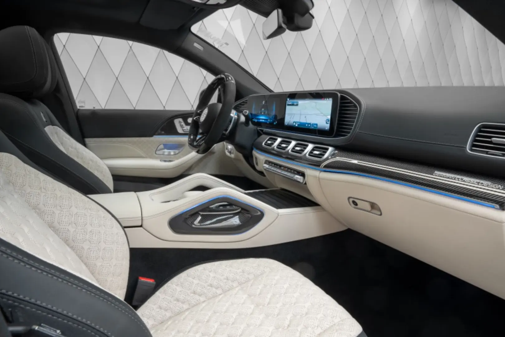 GLE 63 AMG COUPE 2024 GCD 820 GREY BEIGE CARBON