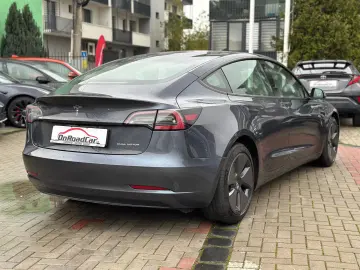 TESLA Model 3 Long-Range Dual AWD