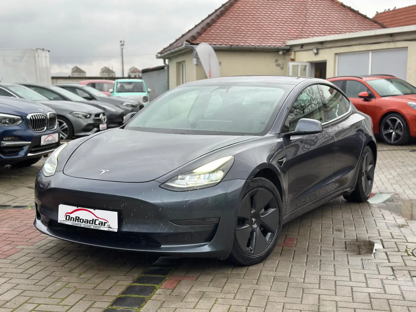 TESLA Model 3 Long-Range Dual AWD