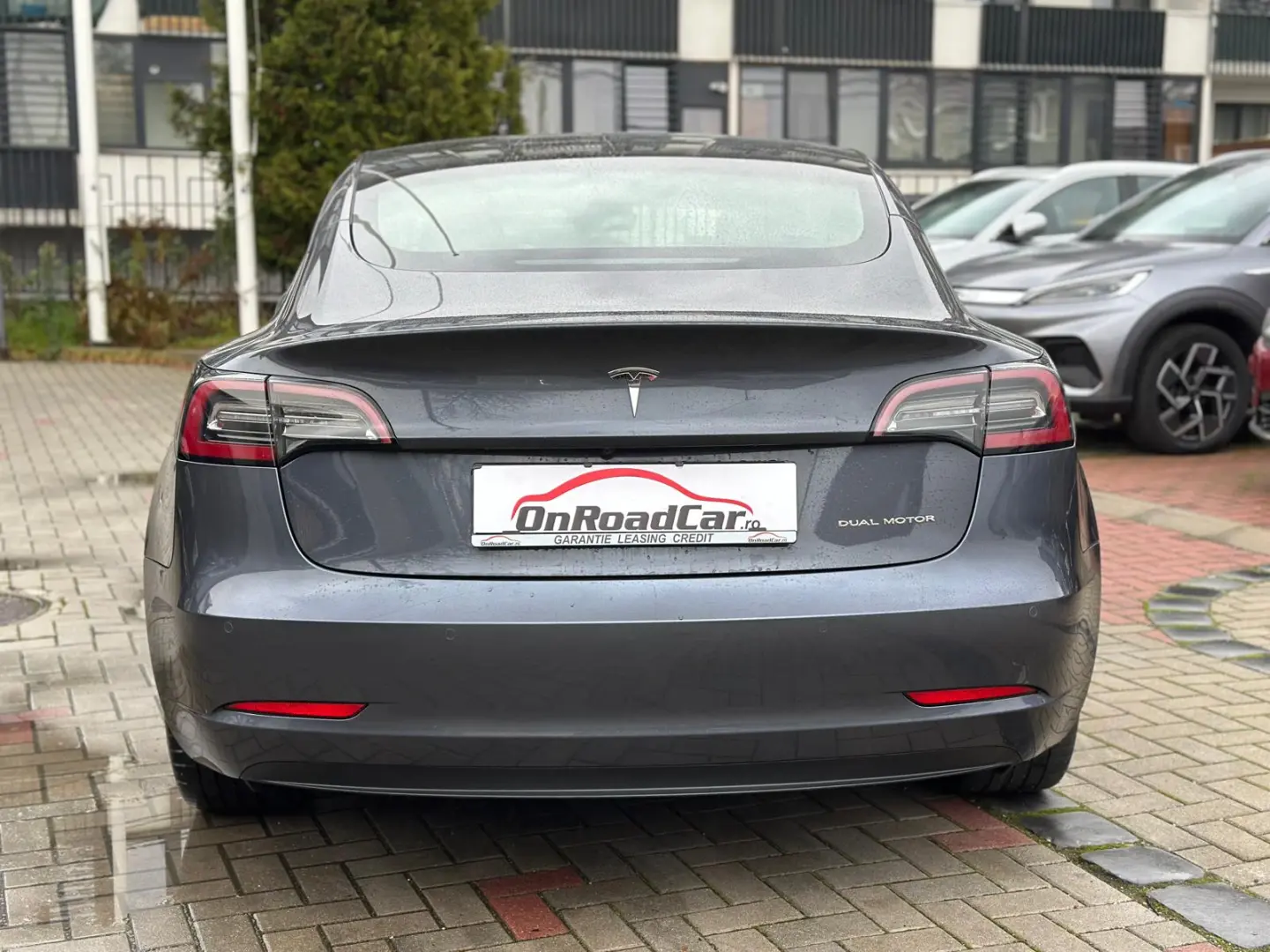 TESLA Model 3 Long-Range Dual AWD