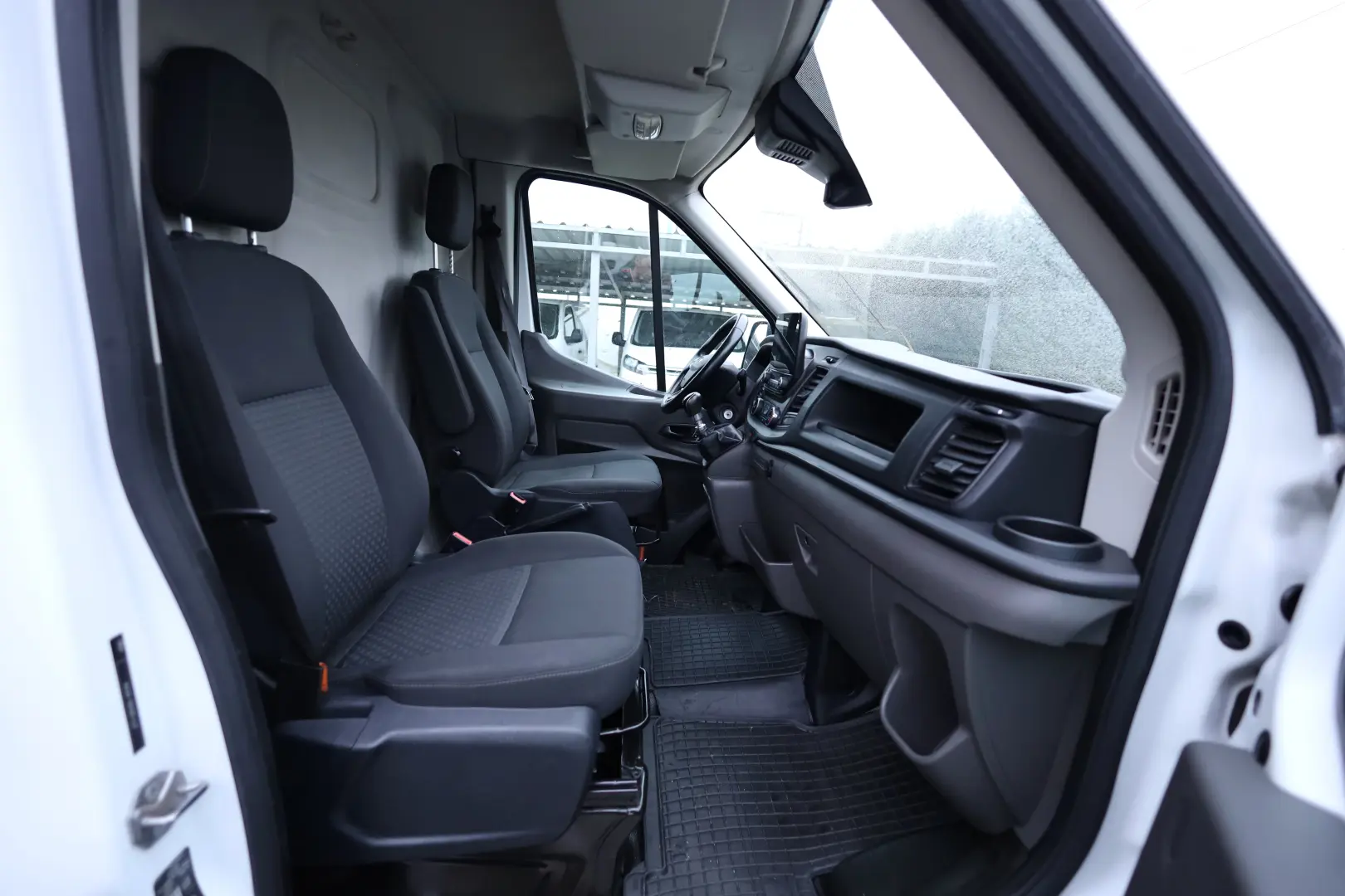 Ford Transit L4H3 2.0D 130CP