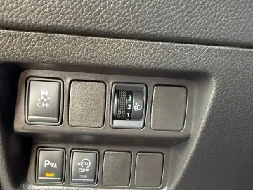 Nissan Qashqai 1.5 DCI N-Connecta