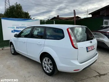 Ford Focus 1.4 16V Trend