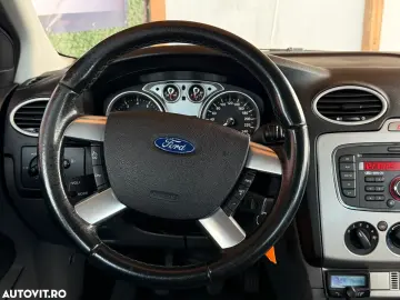 Ford Focus 1.4 16V Trend
