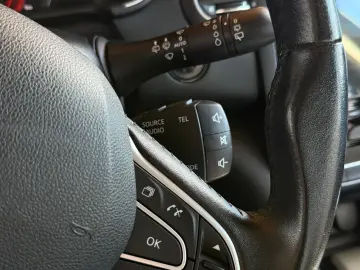 Renault Megane ENERGY dCi 110 EDC LIMITED