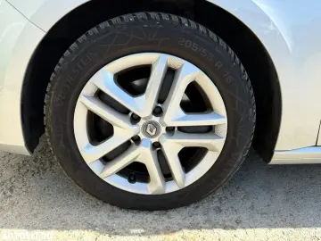 Renault Megane ENERGY dCi 110 EDC LIMITED