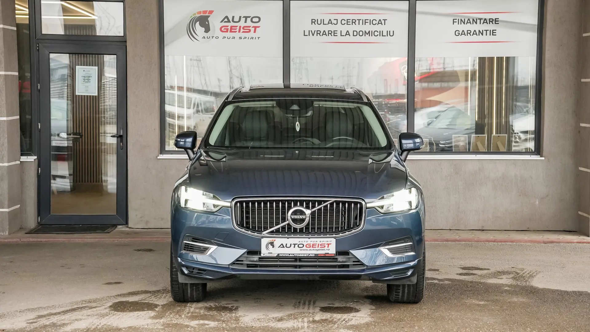 VOLVO XC60 T6 PLUG-IN AWD