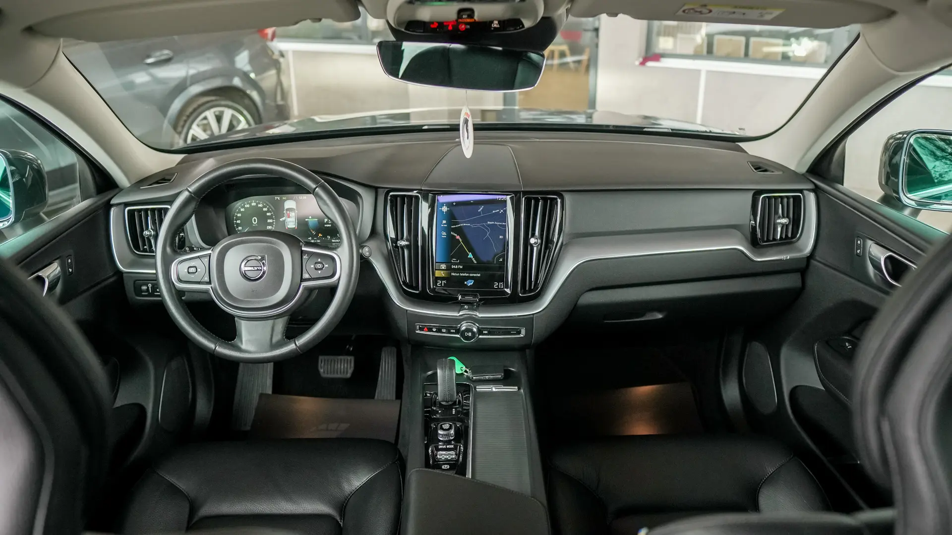 VOLVO XC60 T6 PLUG-IN AWD