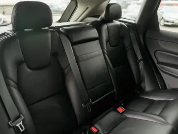 VOLVO XC60 T6 PLUG-IN AWD