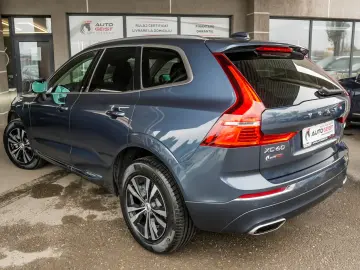 VOLVO XC60 T6 PLUG-IN AWD