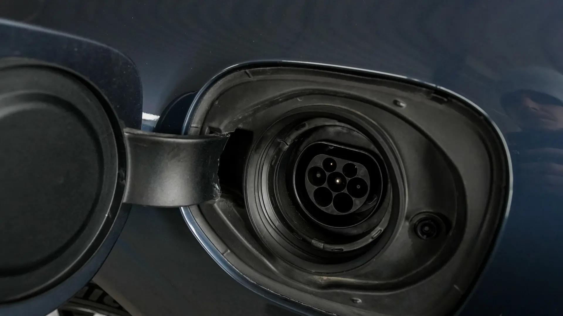 VOLVO XC60 T6 PLUG-IN AWD