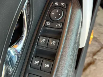 Renault Megane ENERGY dCi 110 Start & Stop Bose Edition