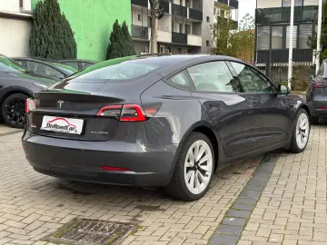 Tesla Model 3 Long Range AWD Dual Motor
