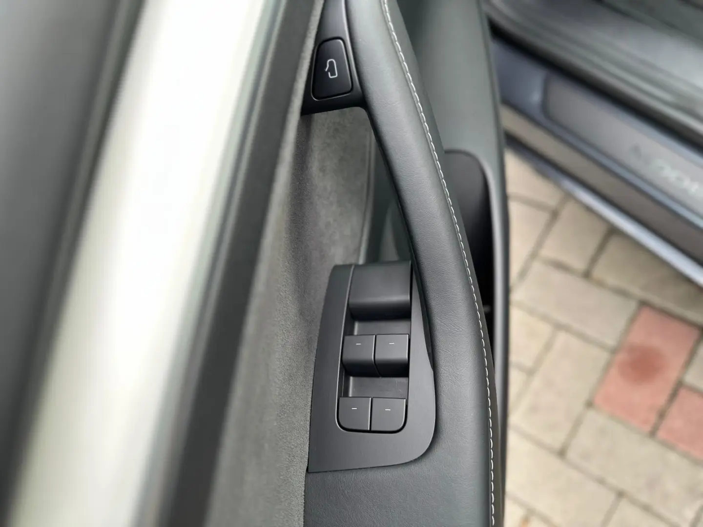 Tesla Model 3 Long Range AWD Dual Motor