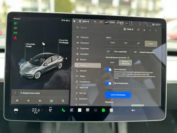 Tesla Model 3 Long Range AWD Dual Motor