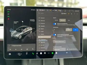 Tesla Model 3 Long Range AWD Dual Motor