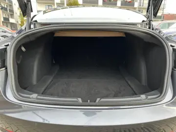 Tesla Model 3 Long Range AWD Dual Motor