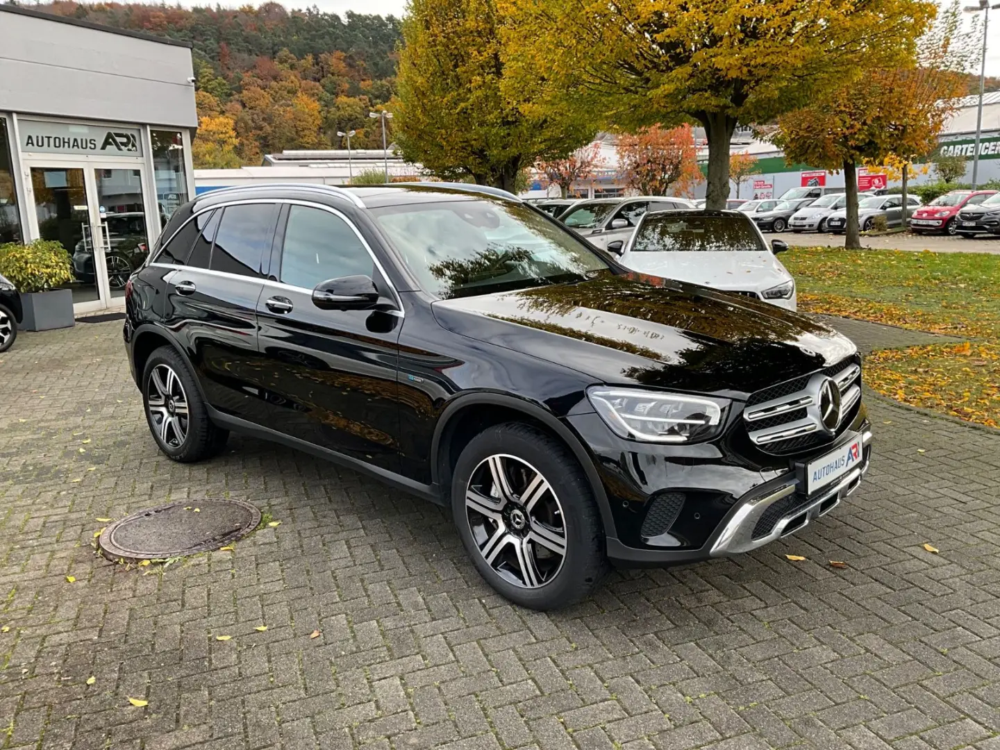 GLC 300e 4Matic Panoramadach 1.Hand