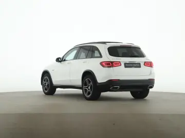 GLC 300 e 4M AMG Night Pano AHK Memory LED 360