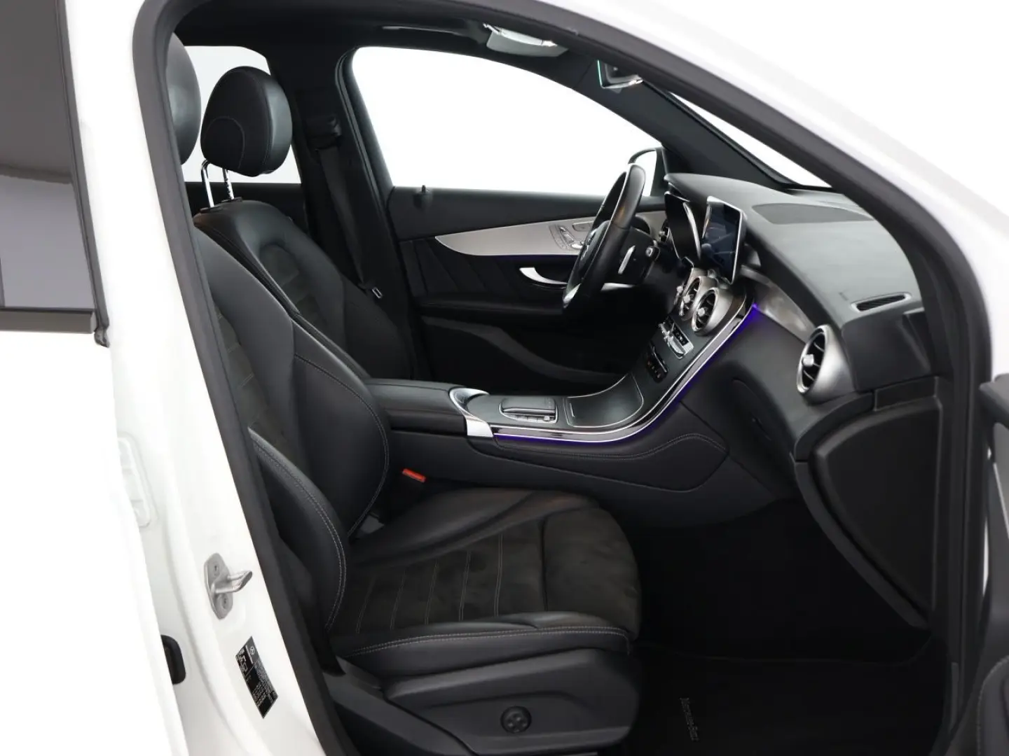 GLC 300 e 4M AMG Night Pano AHK Memory LED 360