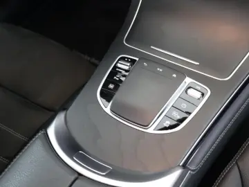 GLC 300 e 4M AMG Night Pano AHK Memory LED 360