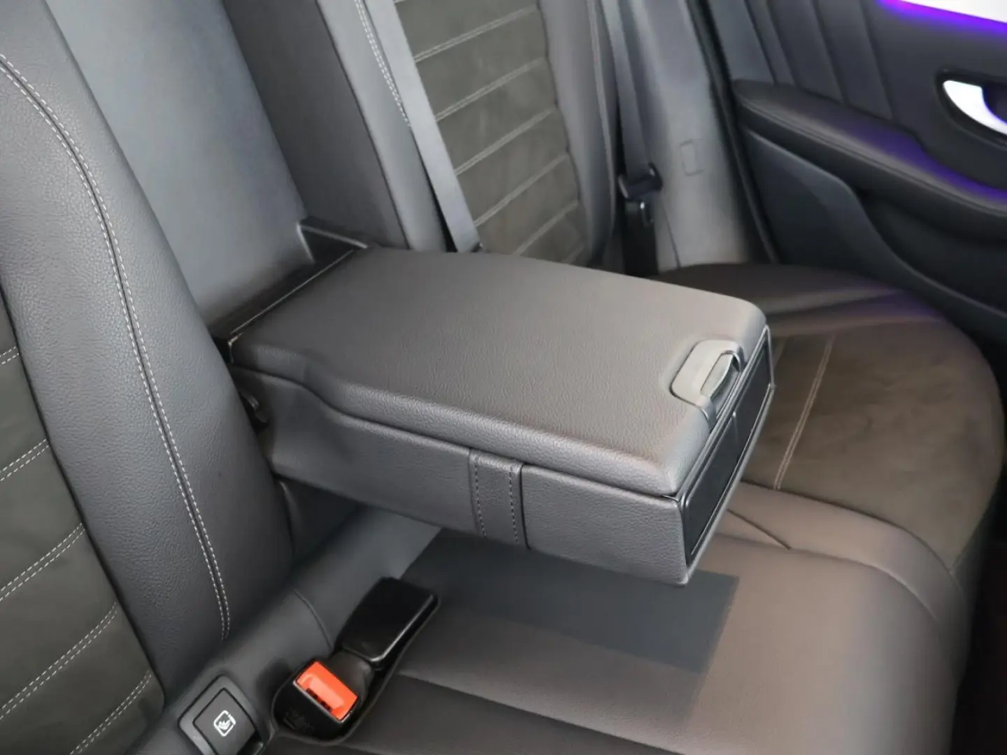 GLC 300 e 4M AMG Night Pano AHK Memory LED 360