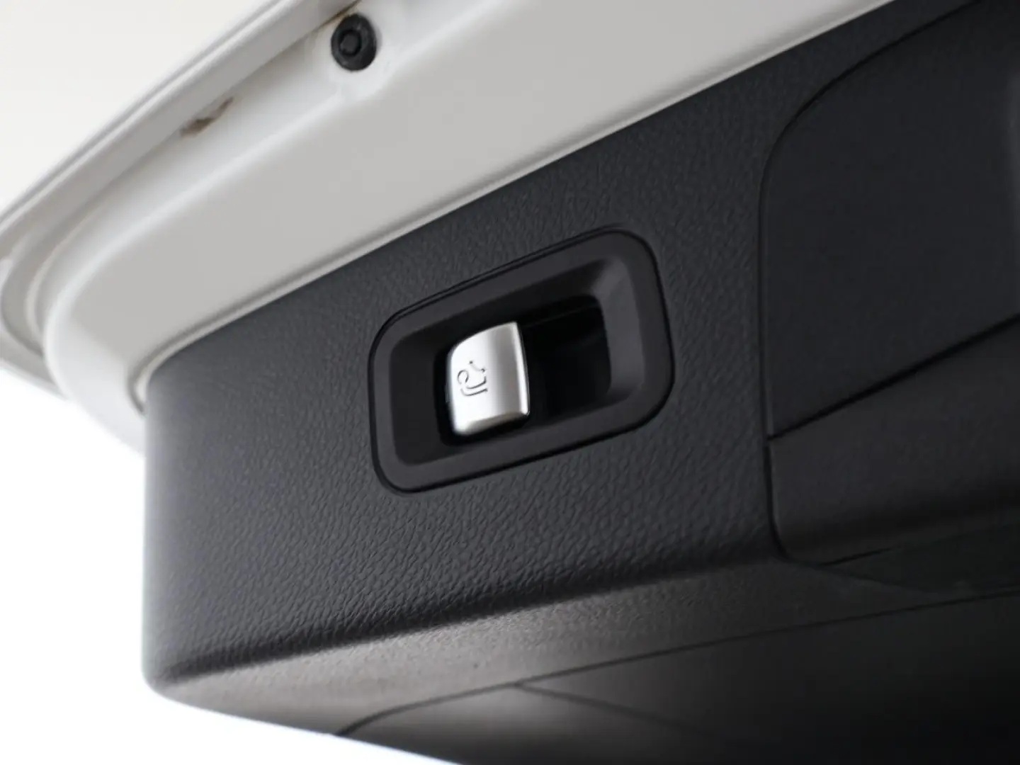 GLC 300 e 4M AMG Night Pano AHK Memory LED 360