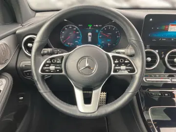 GLC 300 de 4M AMG MBUX digCock Dist AHK Pan Burm