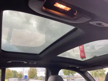 GLC 300 de 4M AMG MBUX digCock Dist AHK Pan Burm