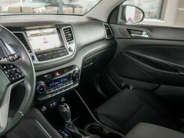 HYUNDAI TUCSON 1.7CRDI 2WD