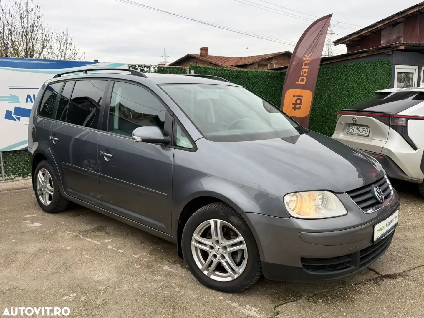 Volkswagen Touran 1.6 FSI Trendline